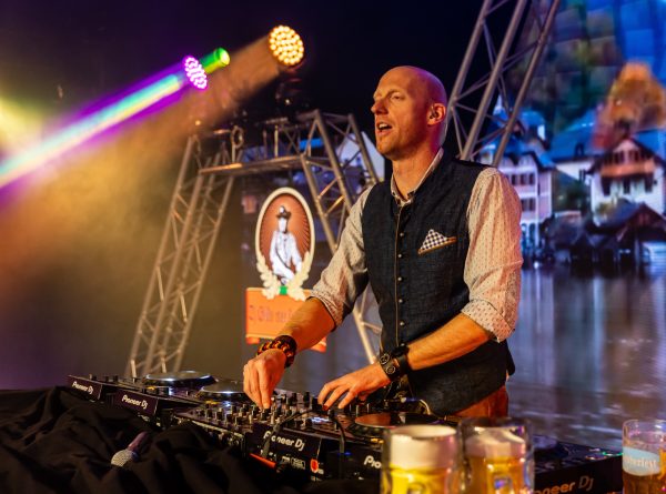 DJ Gildo boeken